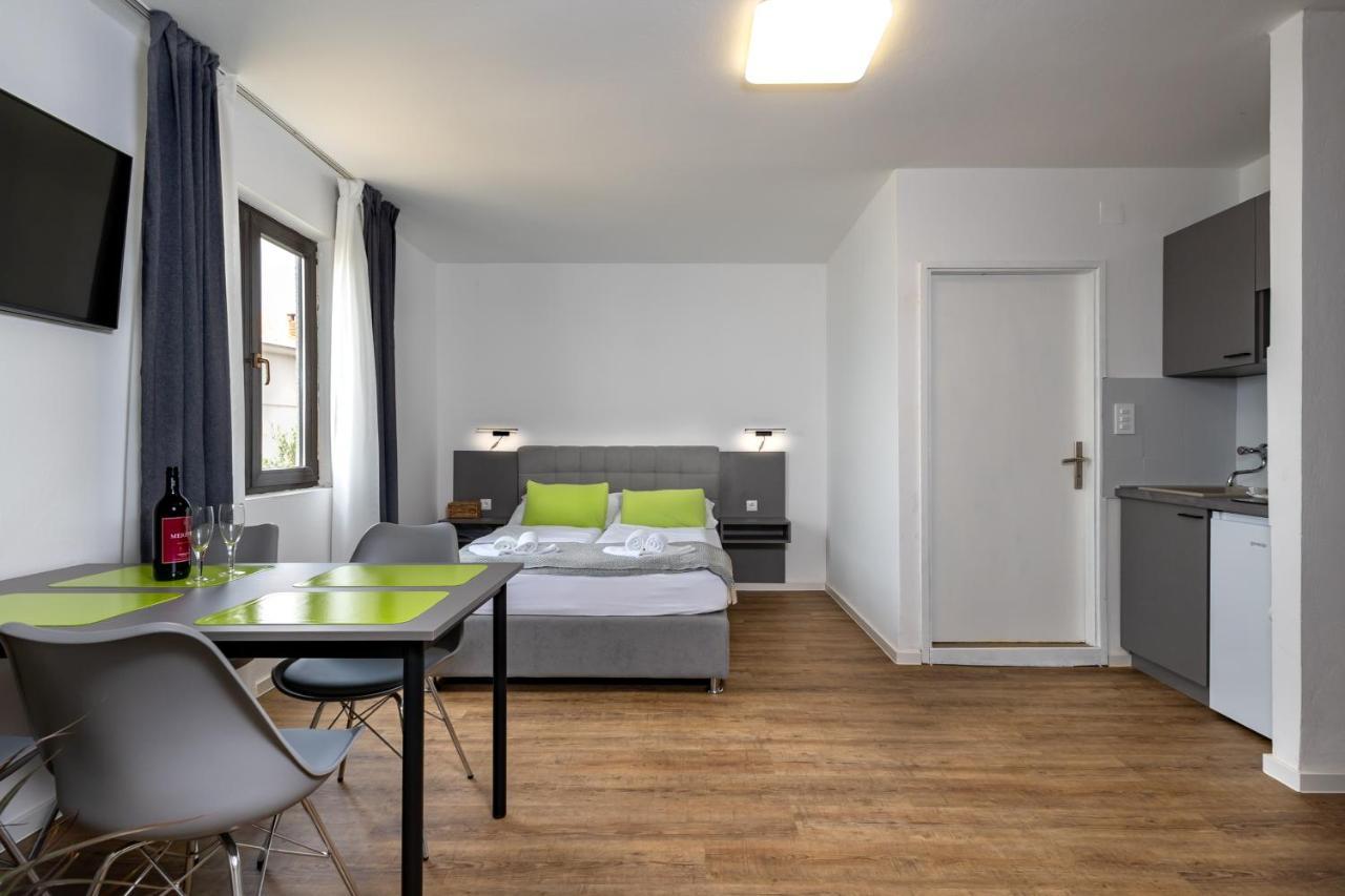 Apartments Dida Sime Стариград-Пакленица Экстерьер фото