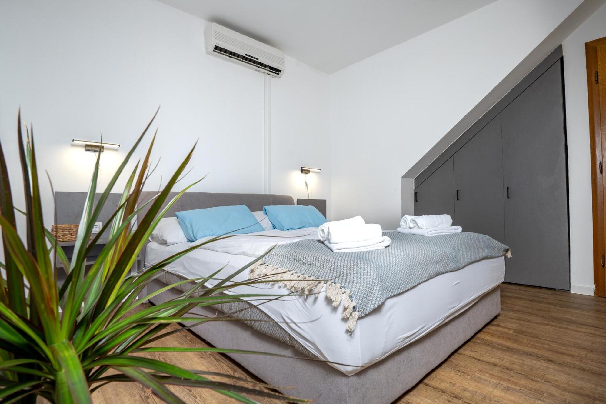 Apartments Dida Sime Стариград-Пакленица Экстерьер фото