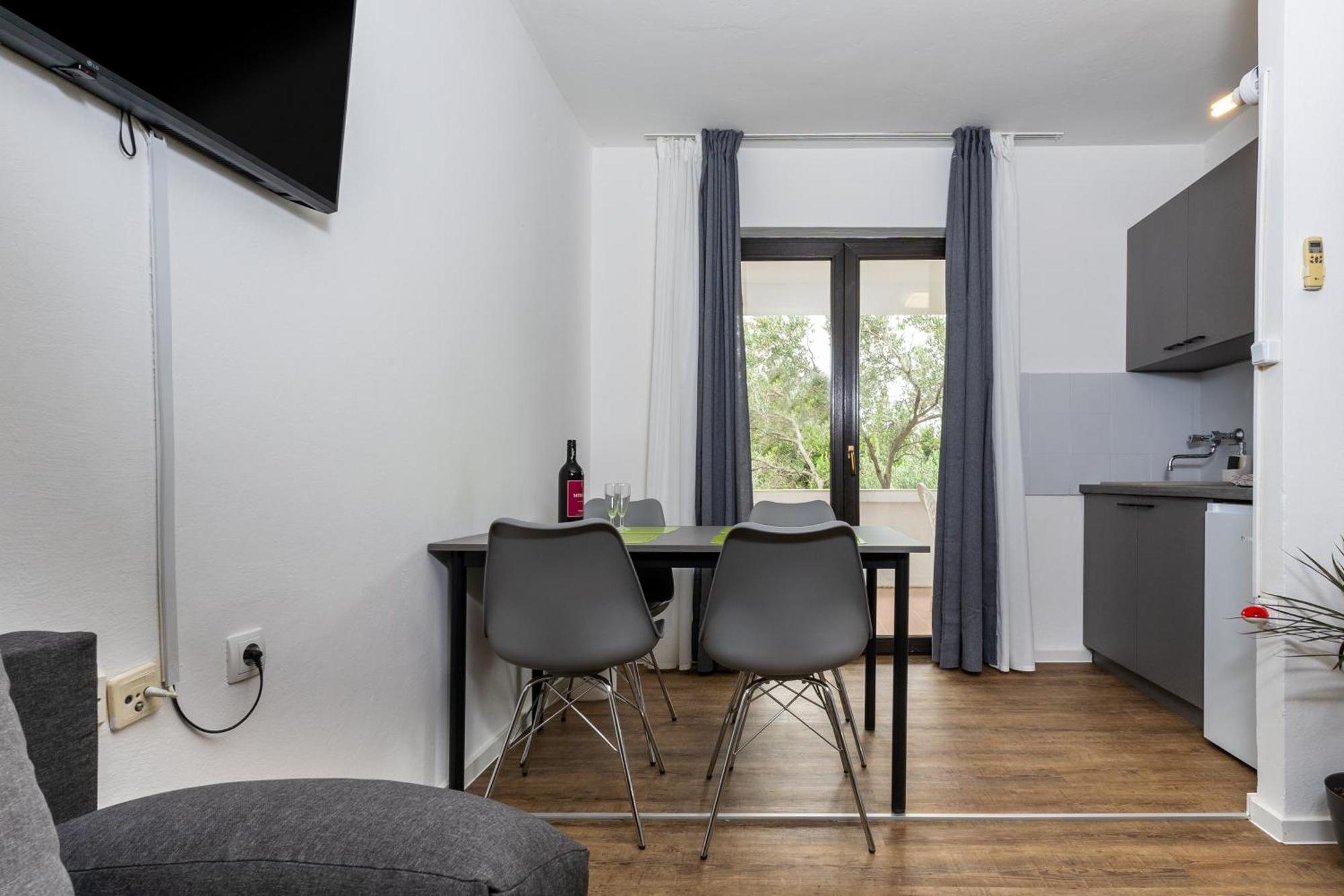 Apartments Dida Sime Стариград-Пакленица Номер фото